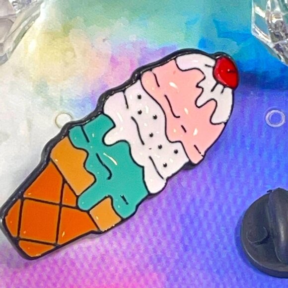 Ice Cream Cone Lapel Pin 3 Scoops Vanilla Strawberry Dessert Enamel Badge Brooch - Picture 3 of 5